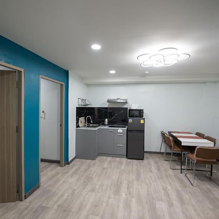 Skylink Homes Bangkok Buitenkant foto