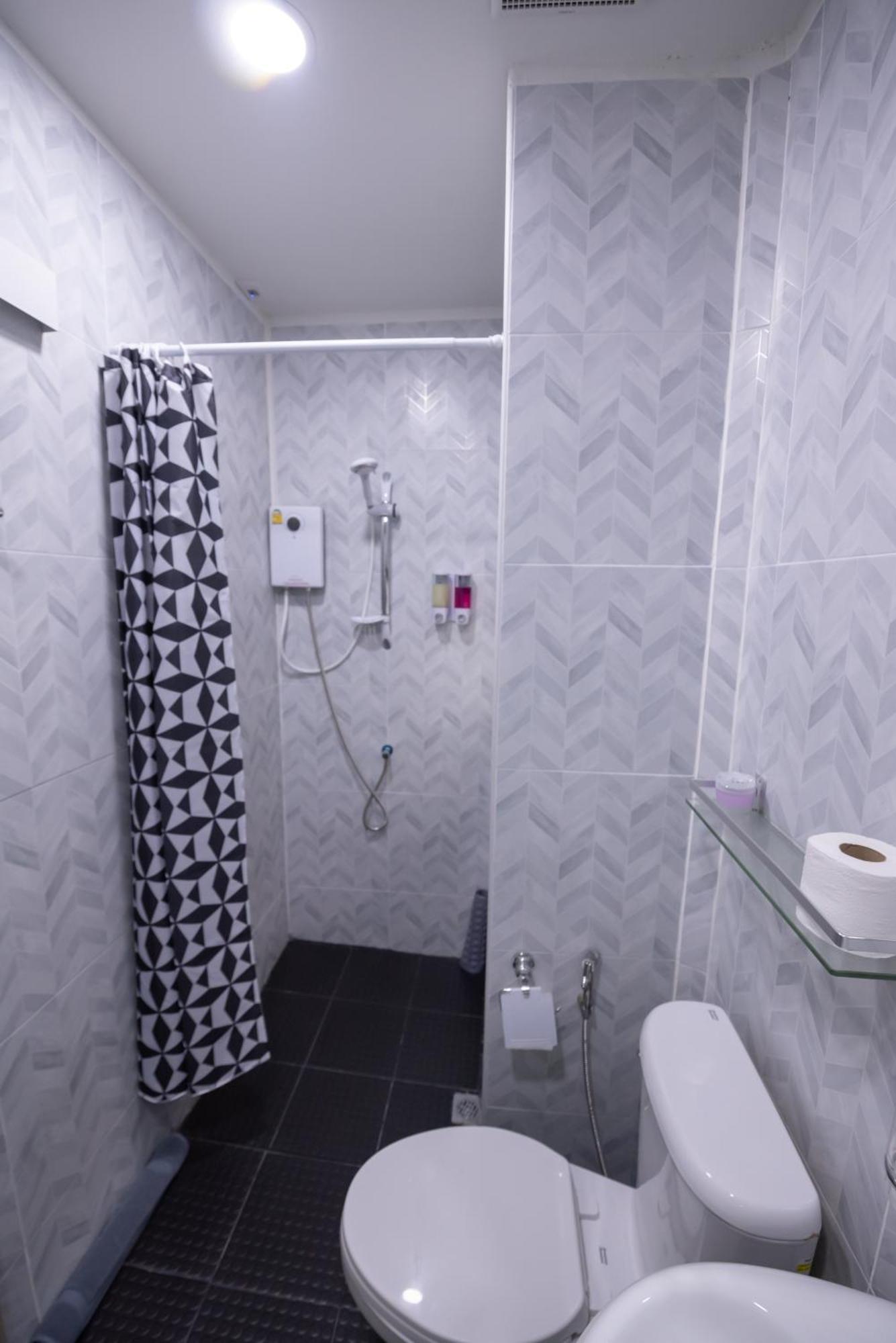 Skylink Homes Bangkok Buitenkant foto